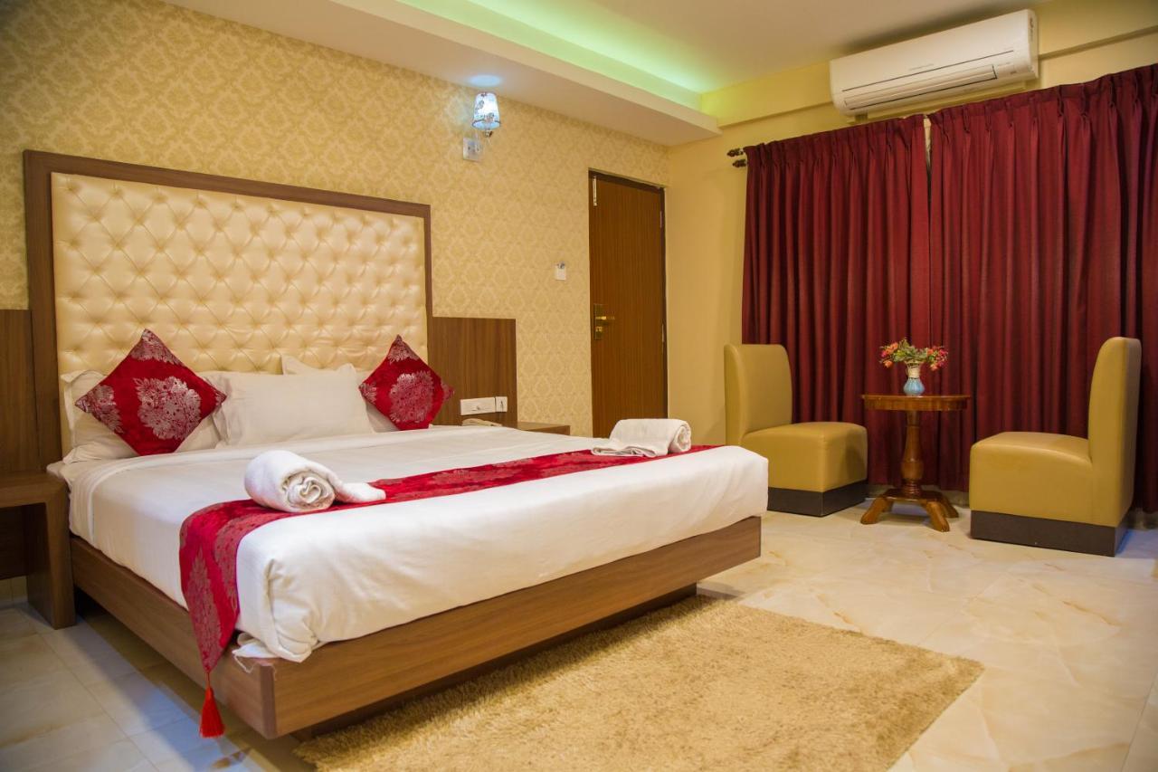 Hotel Mahalakshmi Residency Kollur Zewnętrze zdjęcie