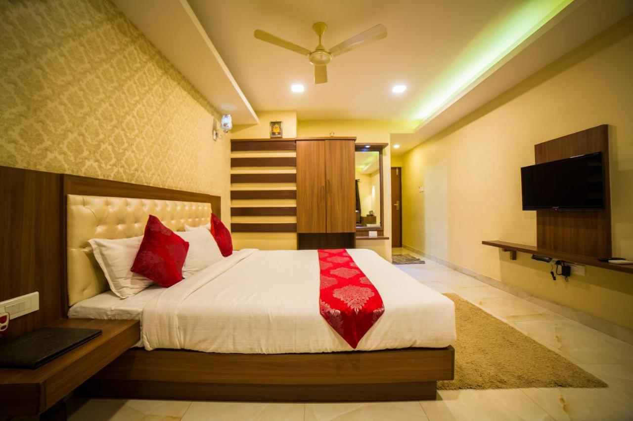 Hotel Mahalakshmi Residency Kollur Zewnętrze zdjęcie