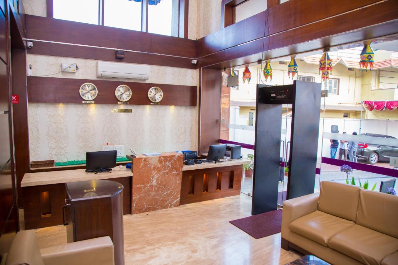 Hotel Mahalakshmi Residency Kollur Zewnętrze zdjęcie